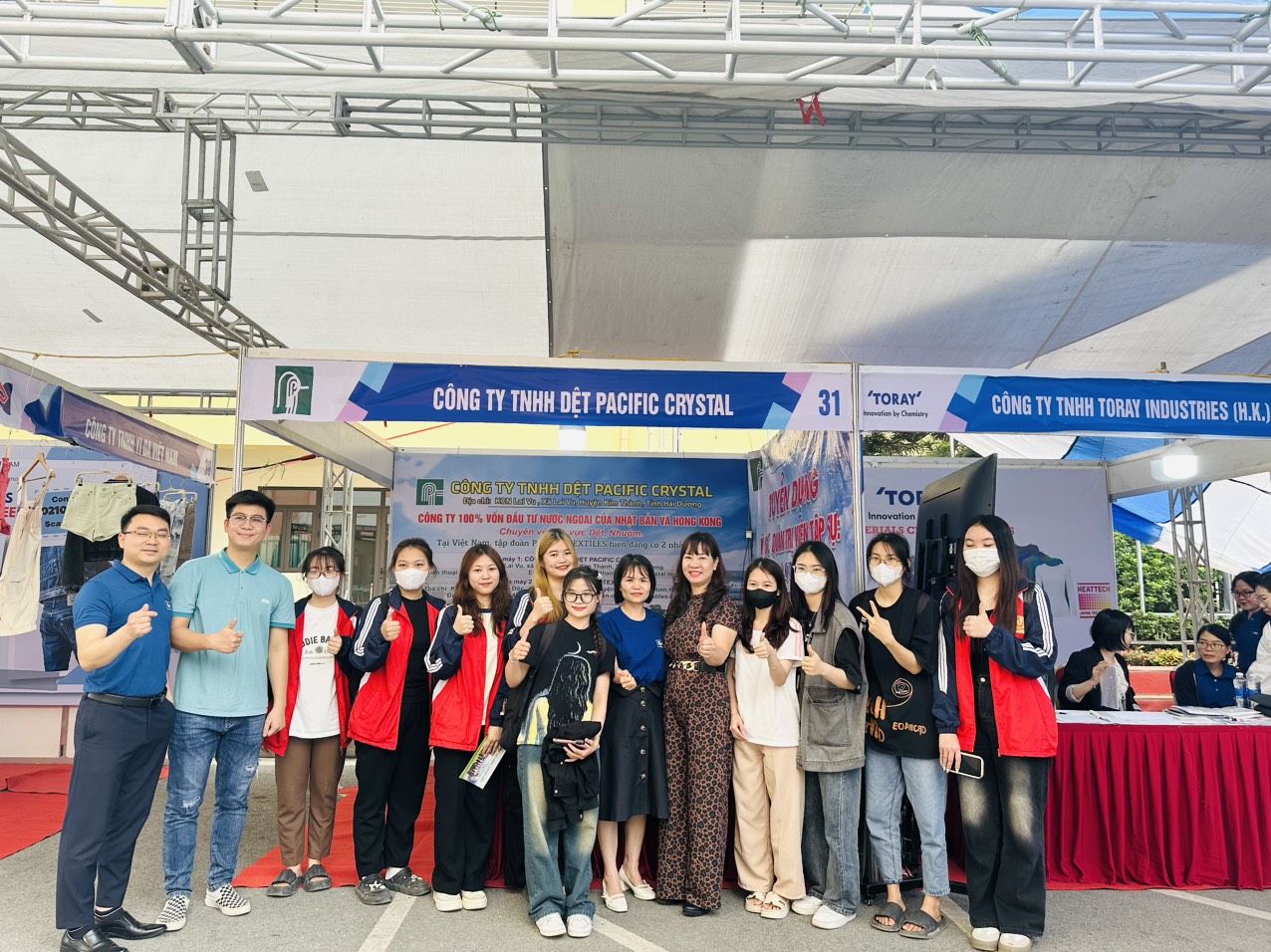 Ngày hội việc làm – Nơi gặp gỡ giữa các doanh nghiệp và sinh viên - Trường Đại học Công nghiệp Hà Nội năm 2024