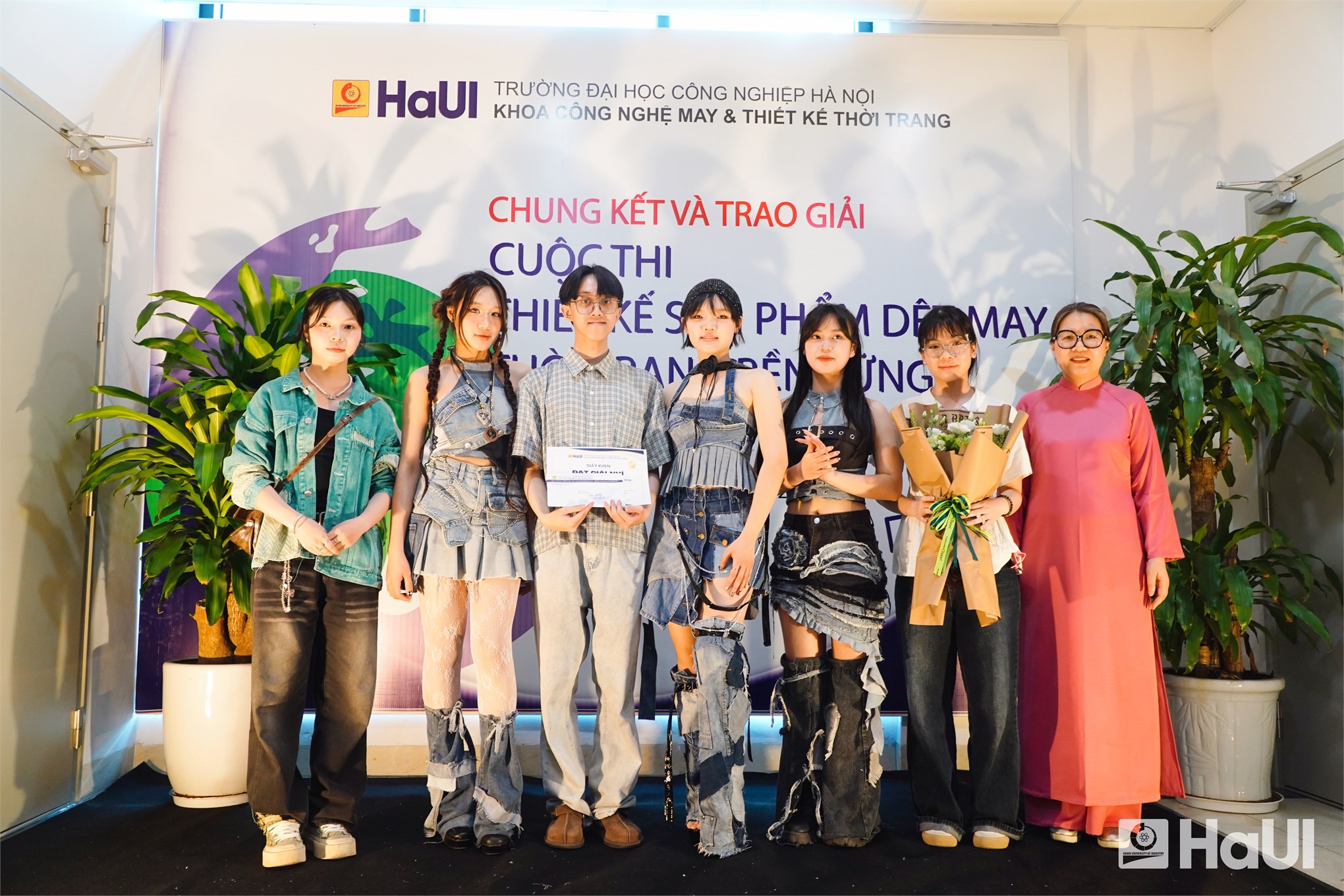 Chung kết và trao giải cuộc thi thiết kế sản phẩm dệt may và thời trang bền vững
