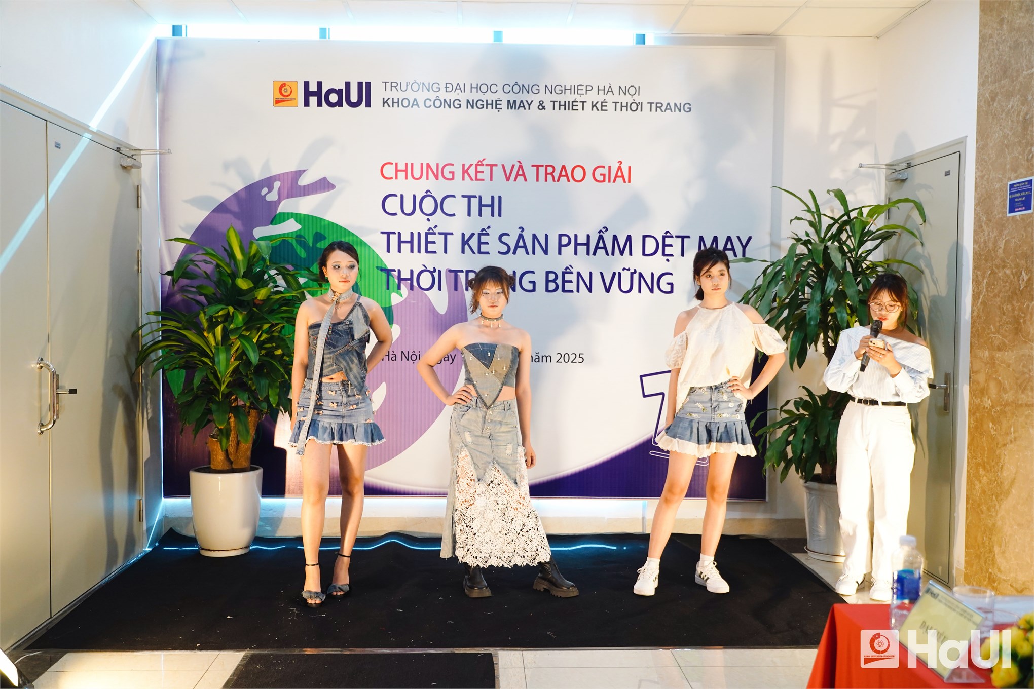 Chung kết và trao giải cuộc thi thiết kế sản phẩm dệt may và thời trang bền vững