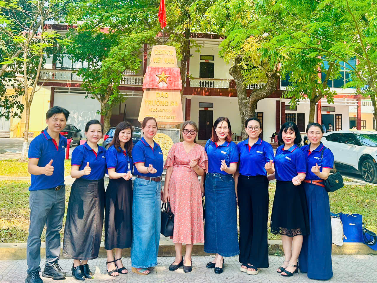 Định hướng, tư vấn hướng nghiệp cho học sinh tại các trường THPT tỉnhThanh Hóa, một hoạt động ý nghĩa của Khoa CN May & Thiết kế Thời trang, trường Đại Học Công nghiệp Hà Nội