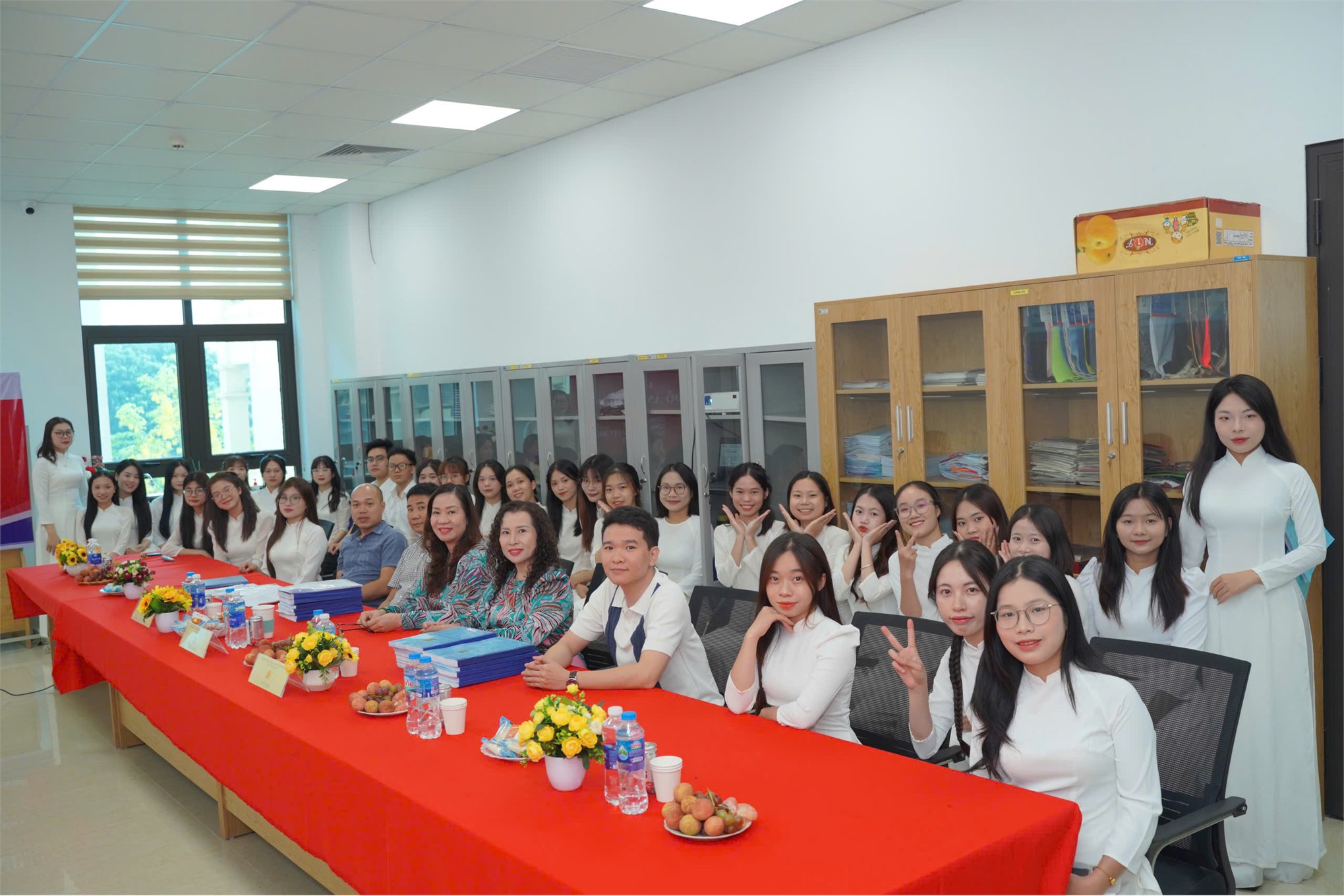 Lễ bảo vệ đồ án tốt nghiệp đại học khóa 16, ngành Công nghệ vật liệu dệt may- trường Đại học Công nghiệp Hà Nội