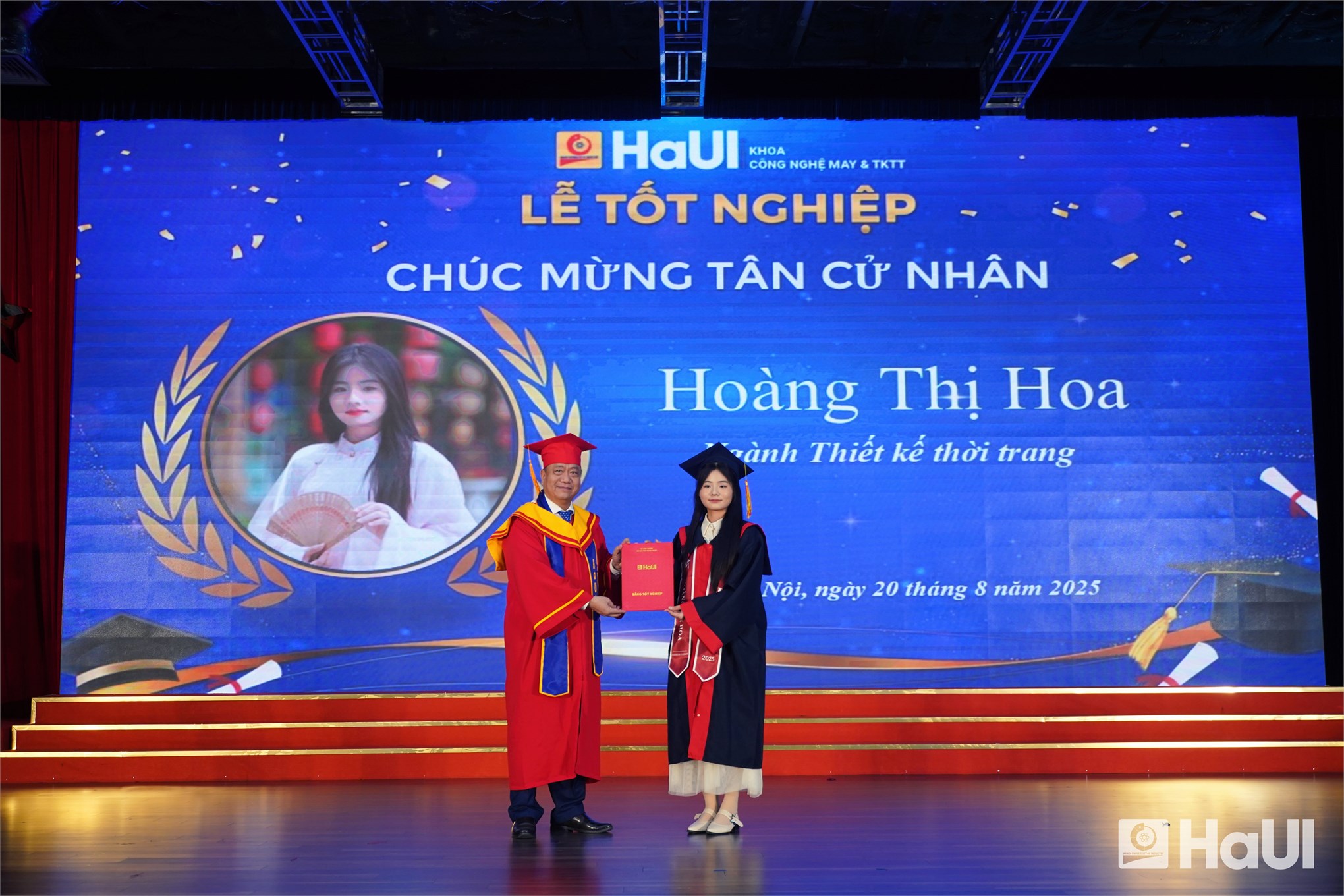 LỄ TỐT NGHIỆP KHÓA 16, KHOA CÔNG NGHỆ MAY VÀ THIẾT KẾ THỜI TRANG