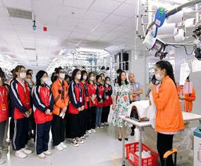 DOANH NGHIỆP TRẢI THẢM ĐỎ ĐÓN SINH VIÊN NGÀNH CÔNG NGHỆ VẬT LIỆU DỆT, MAY – ĐẠI HỌC CÔNG NGHIỆP HÀ NỘI
