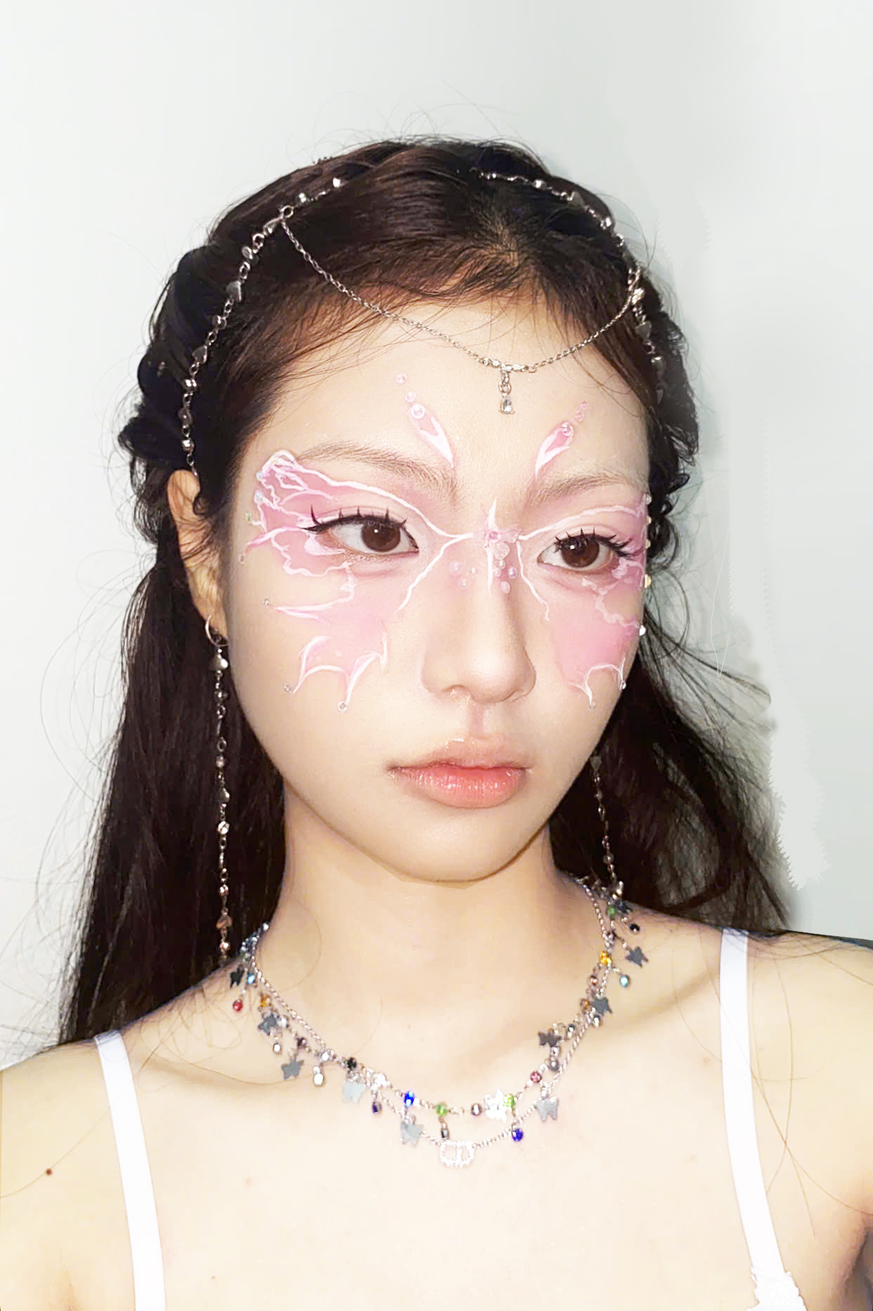 TRANG ĐIỂM & NHIẾP ẢNH TRONG ĐÀO TẠO ĐẠI HỌC NGÀNH THIẾT KẾ THỜI TRANG TẠI KHOA CNM & TKTT – ĐẠI HỌC CÔNG NGHIỆP HÀ NỘI