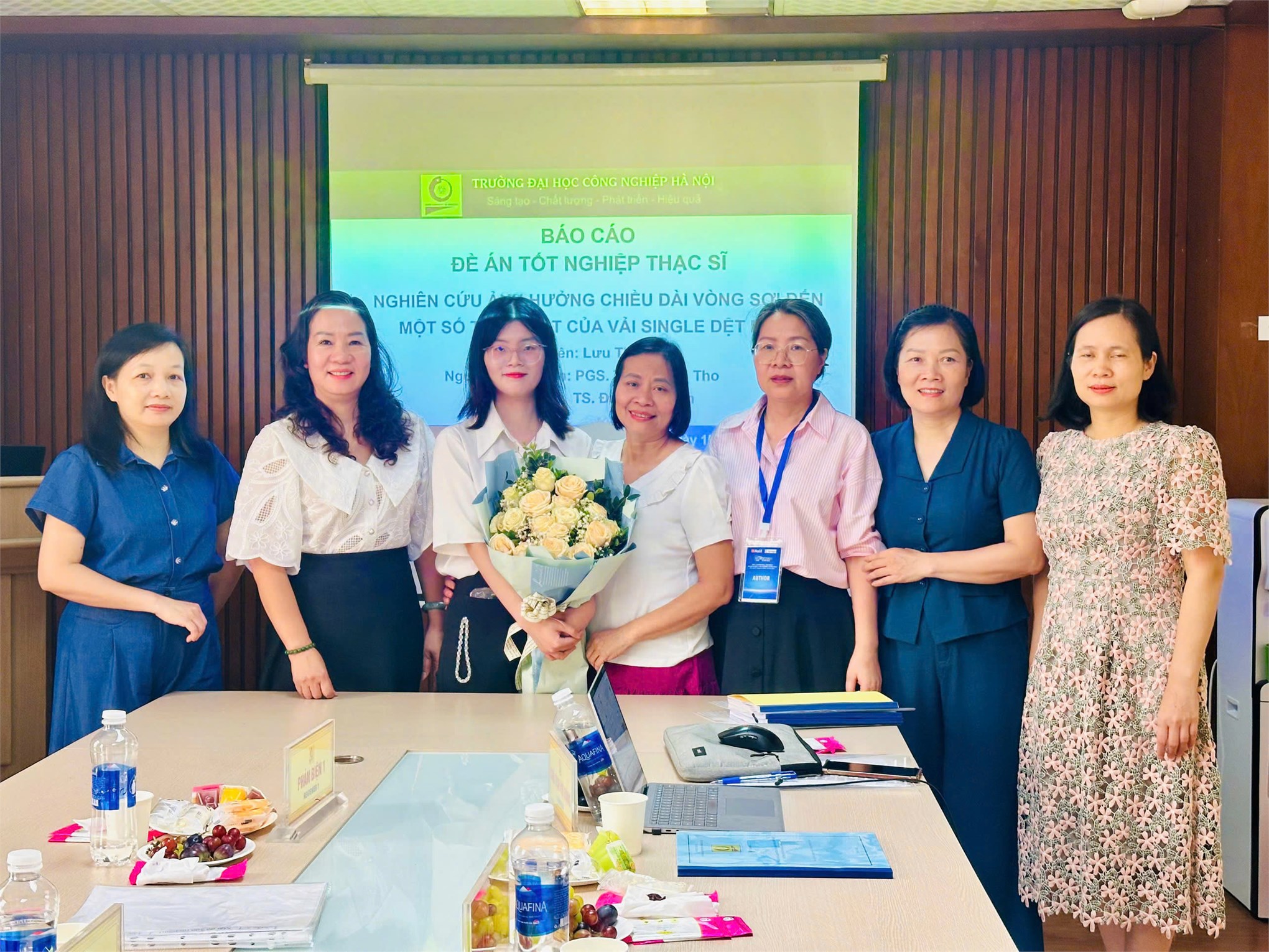 Bảo vệ đề án tốt nghiệp thạc sĩ ngành Công nghệ Dệt May