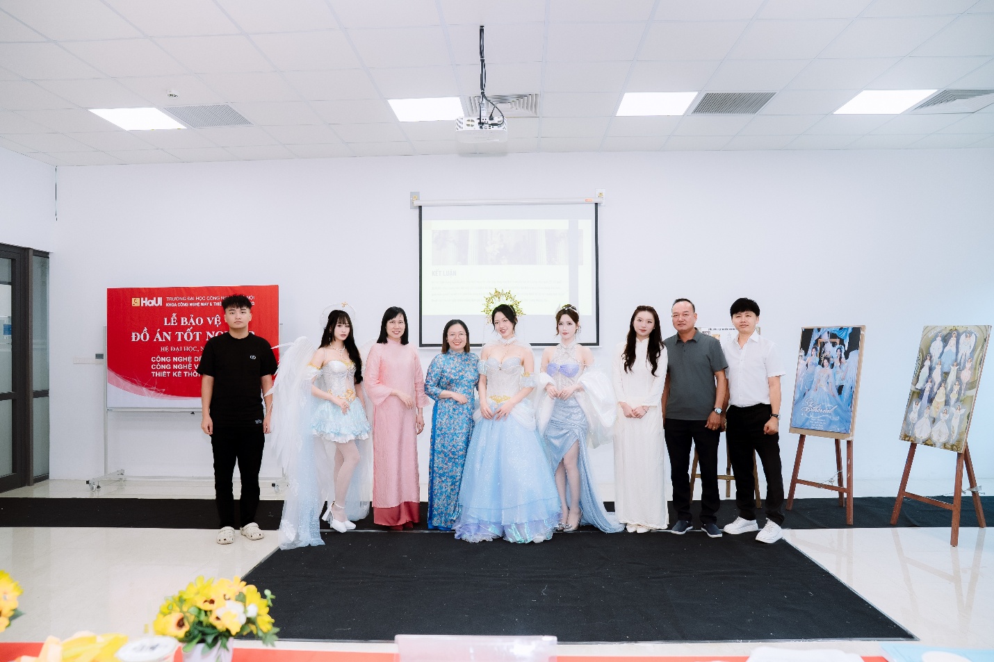 LỄ BẢO VỆ ĐỒ ÁN TỐT NGHIỆP NGÀNH THIẾT KẾ THỜI TRANG KHÓA 17 - KHOA CÔNG NGHỆ MAY VÀ THIẾT KẾ THỜI TRANG, ĐẠI HỌC CÔNG NGHIỆP HÀ NỘI