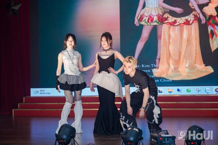 Từ giảng đường sáng tạo đến sàn diễn bài tốt nghiệp: Sinh viên ngành Thiết kế thời trang khẳng định bản lĩnh tại Đại học Công nghiệp Hà Nội