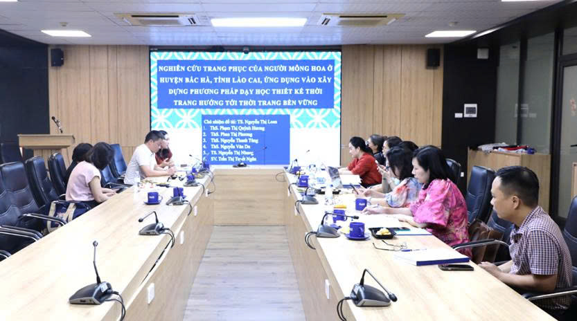 Từ không gian văn hóa giảng đường : Đào tạo thiết kế thời trang thông qua học tập trải nghiệm