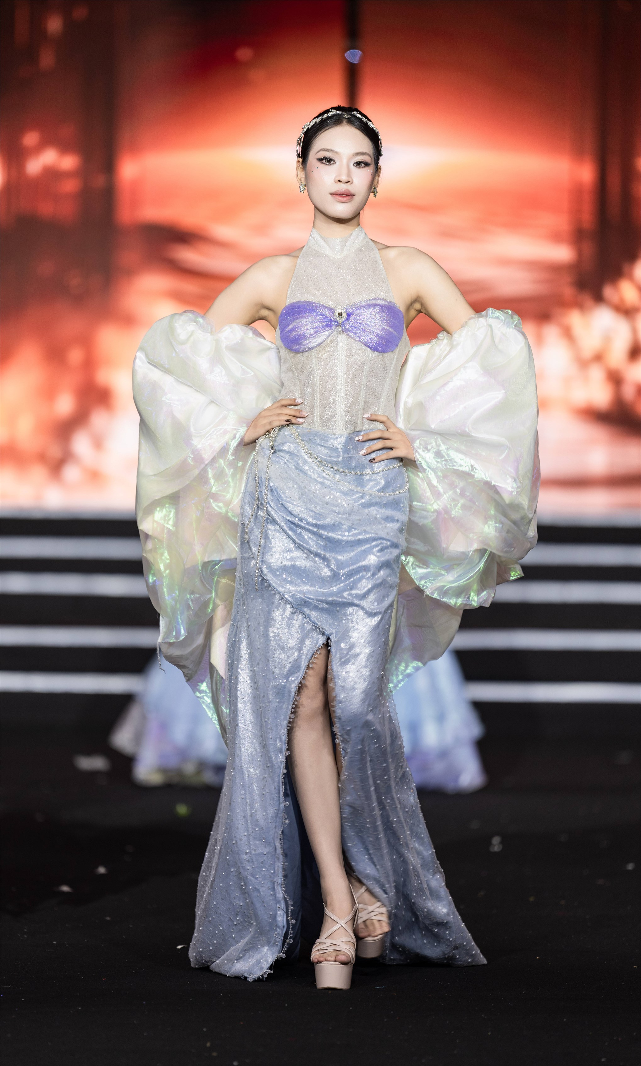 Sinh viên Khoa Công nghệ May & Thiết kế thời trang ghi đấu ấn tại sự kiện thời trang toàn cầu Global Fashion Week All Stars 2026